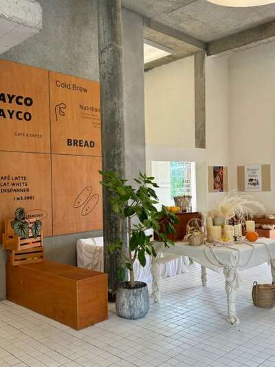 hz/别墅/江边洋房1